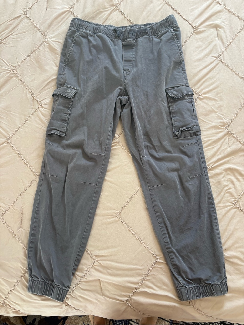 No Boundaries Gray Cargo Jogger Pants